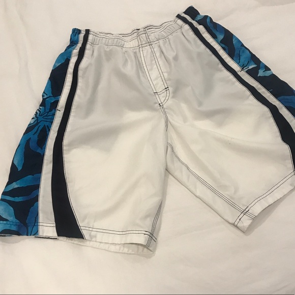 SOLD - Speedo Swim Shorts - Picture 5 of 6